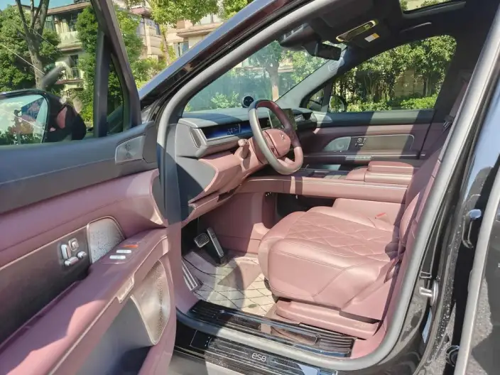 NIO ES8 2026 Model VI seat Executive Deluxe Edition – фото 10