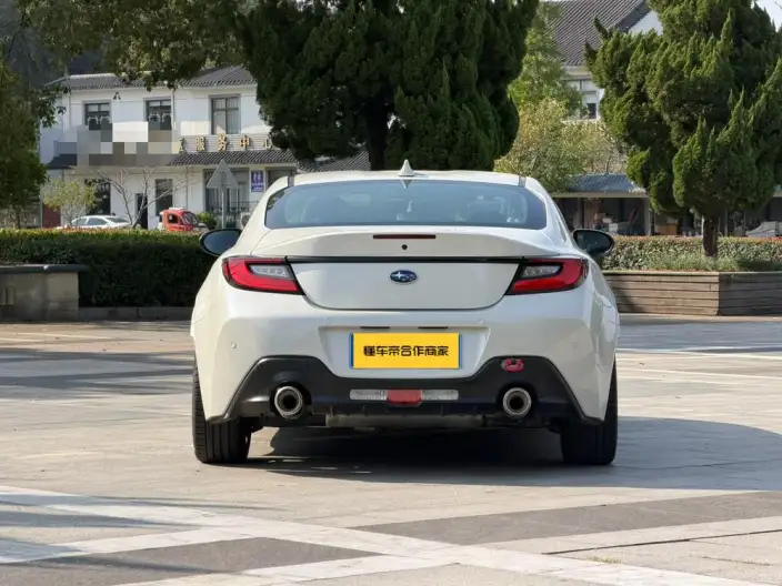 Subaru BRZ 2022 Model 2.4L Manual Edition – фото 5