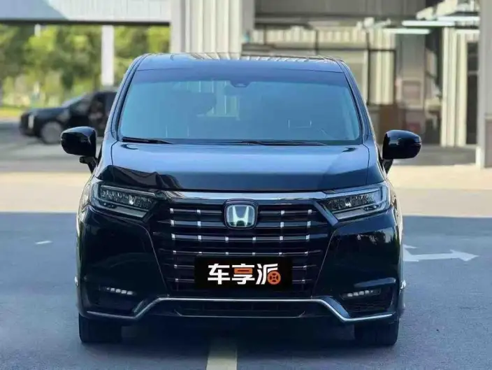 Honda Elysion 2022 Model 2.0L Hybrid Deluxe Edition – фото 2