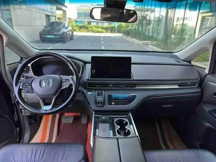 Honda Elysion 2022 Model 2.0L Hybrid Deluxe Edition – фото 6