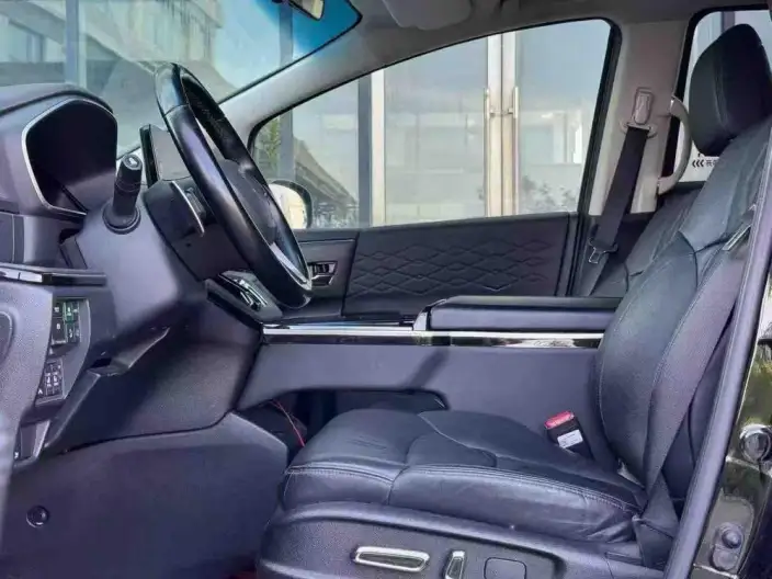 Honda Elysion 2022 Model 2.0L Hybrid Deluxe Edition – фото 8