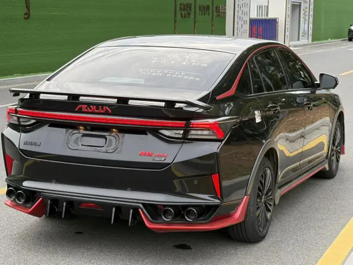 Yixuan Max 2022 Model 1.5T Dark Night Edge Edition – фото 6