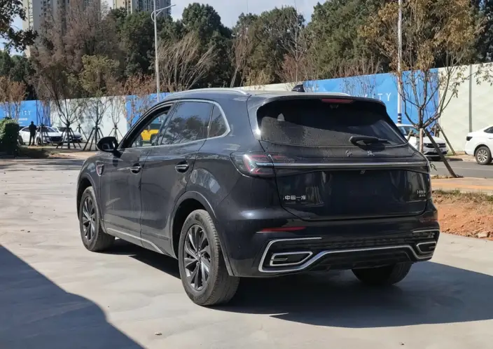 Hongqi HS5 2023 Model 2.0T Flag Xiang Pro Edition – фото 4