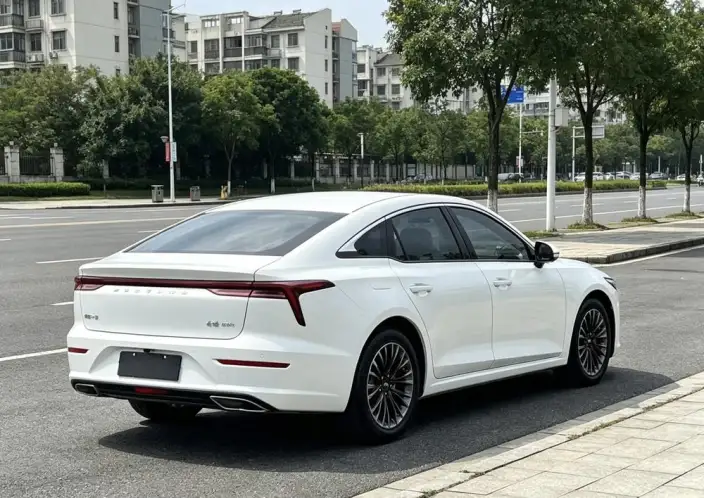 BESTUNE B70 2022 Model Third generation 1.5T Automatic Enjoy Edition Model – фото 7