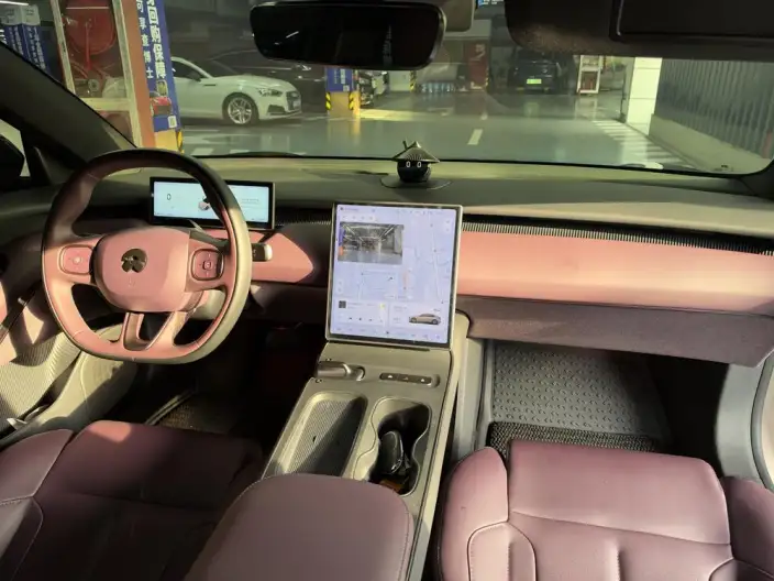 NIO ET5 2024 Model 75kWh – фото 10