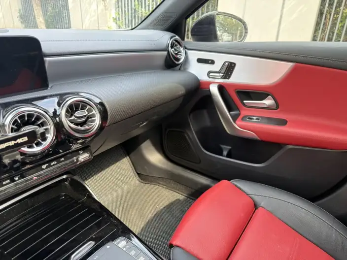 Mercedes-Benz A-Class AMG Imported 2022 Model AMG A 35 4MATIC – фото 7