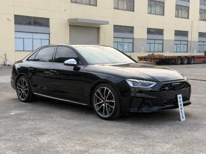 Audi S4 2022 Model 3.0TFSI – фото 3