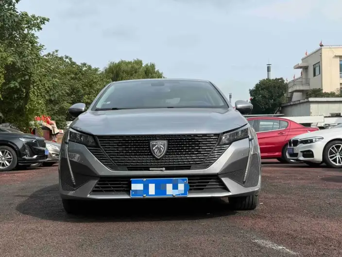 PEUGEOT 408 2022 Model 1.6T Dream Edition – фото 2