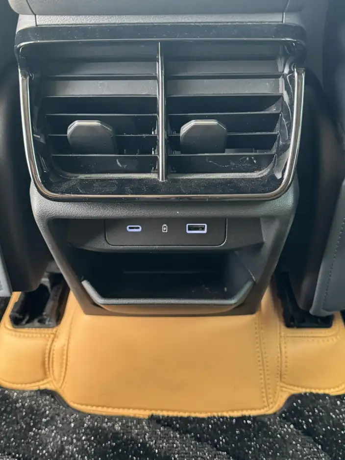 Geely Boyue L 2023 Model 1.5TD DCT Noble Model – фото 9