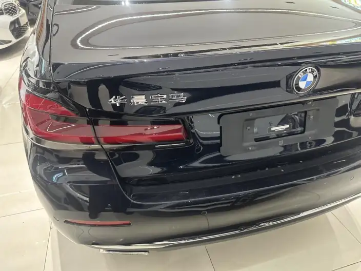 BMW 5 Series 2023 Model 530Li Leading Model Luxury Set – фото 5