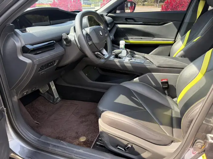 Changan UNI-V 2022 Model 1.5T Sports Edition – фото 9
