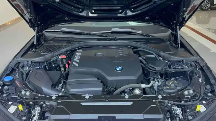BMW 3 Series 2023 Model 320Li M Sports Set – фото 8