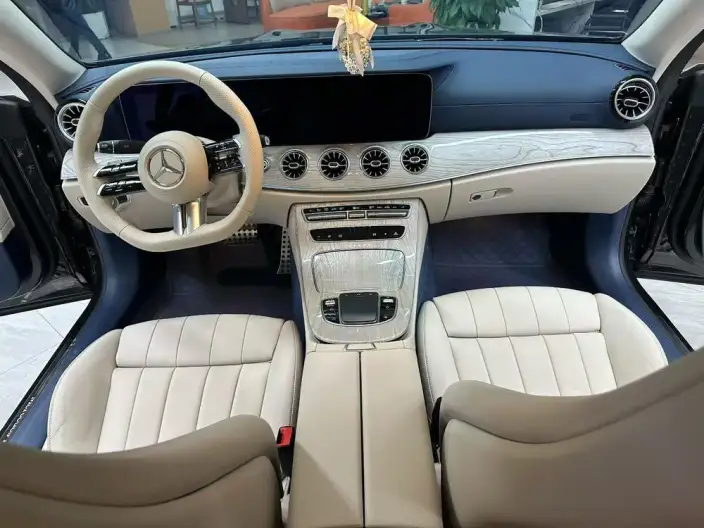 Mercedes-Benz E-Class Imported 2023 Model E 260 Coupe – фото 6