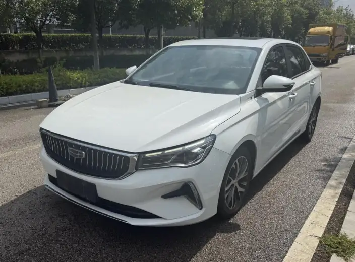 Geely Emgrand 2022 Model No. 4 Gen 1.5L CVT Flagship Model – фото 1