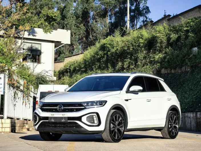 Volkswagen T-Roc 2024 Model 300TSI DSG Chenguang Edition – фото 1