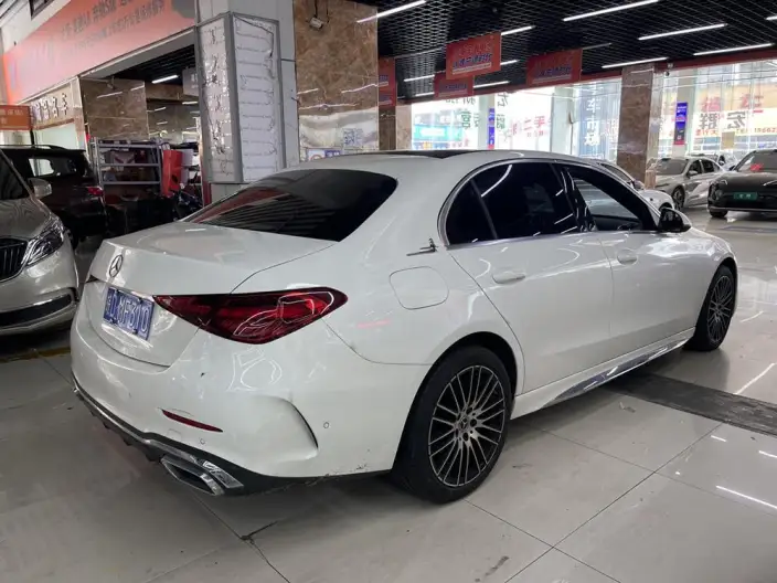Mercedes-Benz C-Class 2022 Model C 260 L Sports Edition – фото 3