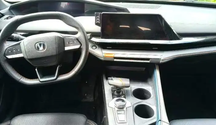 Changan UNI-V iDD 2023 Model Smart power iDD 113km Smart Cool Model – фото 8