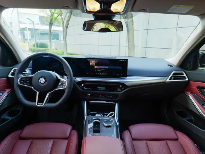 BMW 3 Series 2025 Model 330Li M Sports Night Set – фото 9