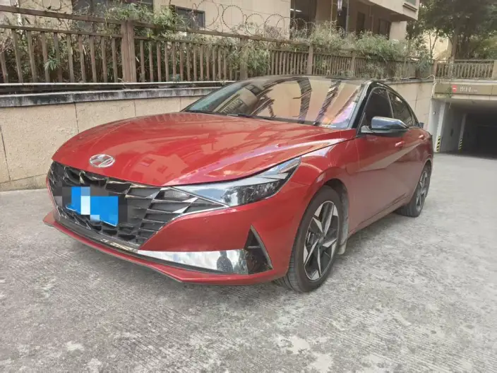 Hyundai Ioniq 2022 Model 1.5L CVT LUX Premium Edition