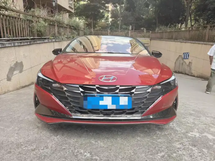 Hyundai Ioniq 2022 Model 1.5L CVT LUX Premium Edition