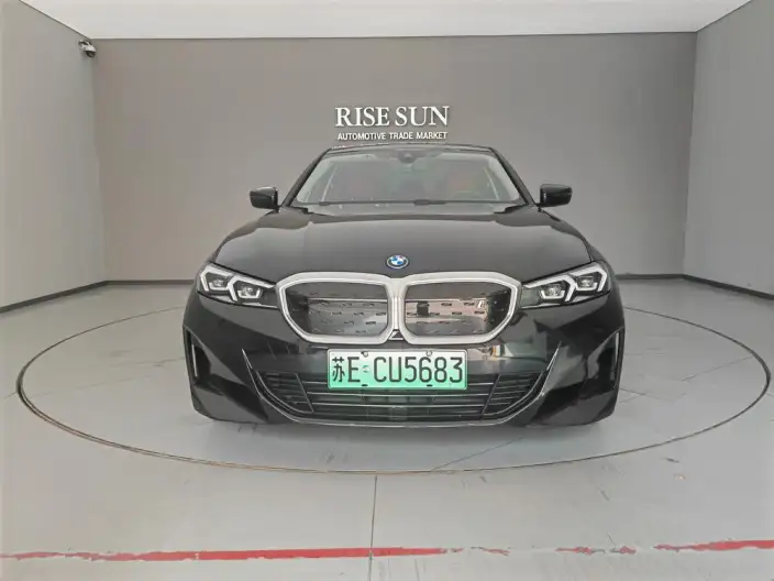 BMW i3 2022 Model eDrive35L – фото 2