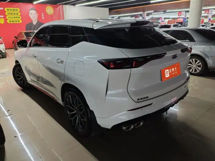 Changan Auchan Z6 2023 Model Blue whale 1.5T DCT Smart Edition Model City Edition – фото 3