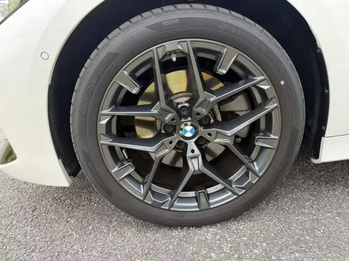 BMW 3 Series 2025 Model 330Li M Sports Night Set – фото 5