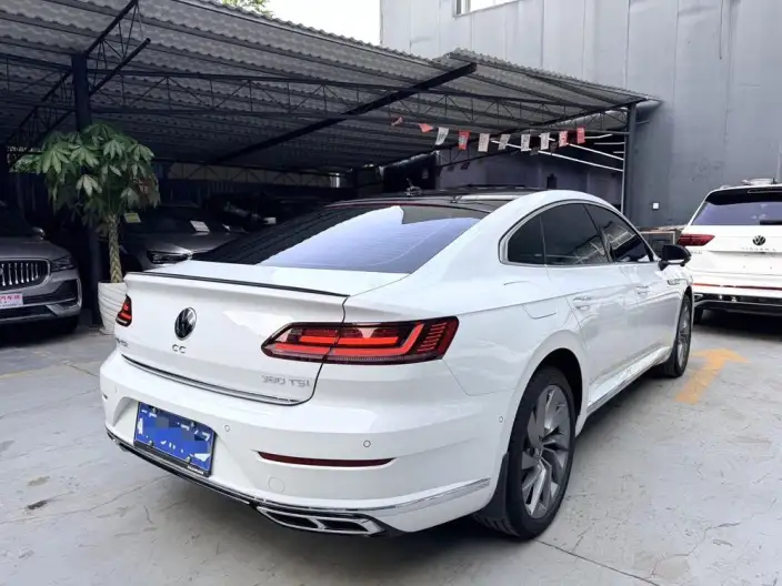 Volkswagen CC 2023 Model 380TSI Eye-catching version – фото 6