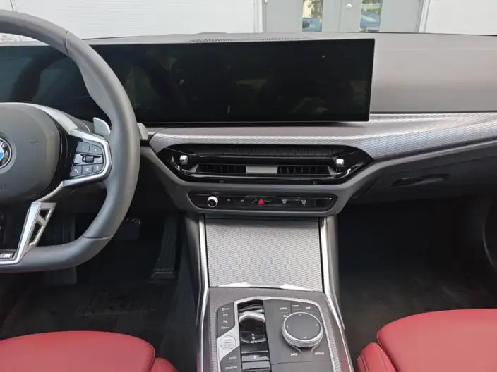 BMW 3 Series 2025 Model 330Li M Sports Night Set – фото 5