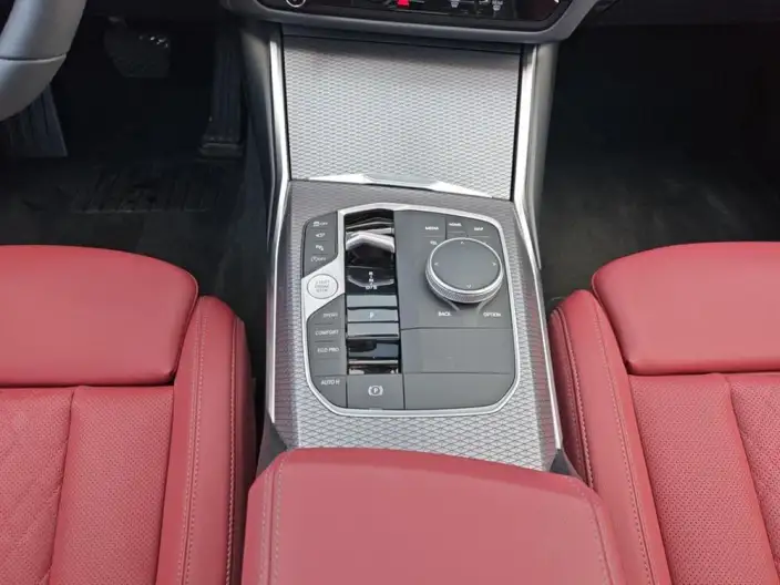 BMW 3 Series 2025 Model 330Li M Sports Night Set – фото 9