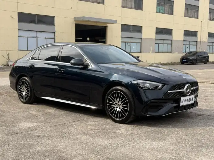 Mercedes-Benz C-Class 2025 Model C 260 L Sports Edition – фото 3