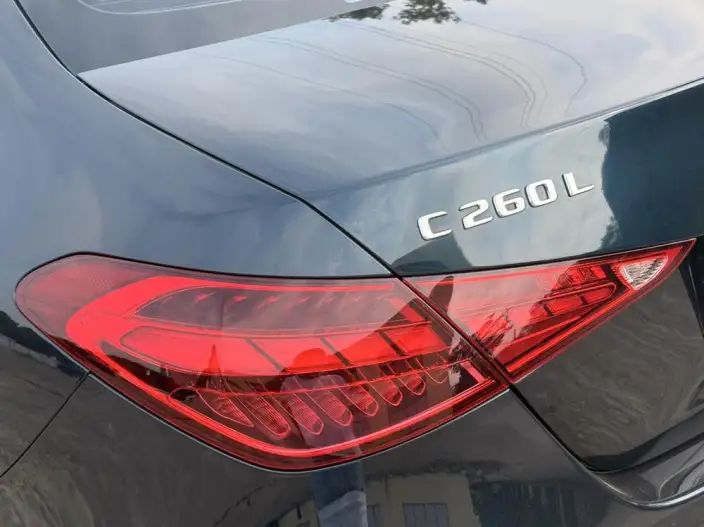 Mercedes-Benz C-Class 2025 Model C 260 L Sports Edition – фото 9