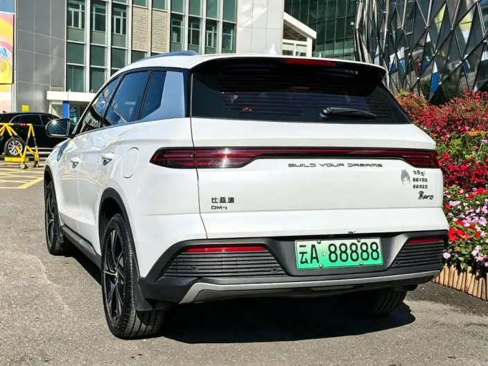 BYD Song Pro DM 2024 Model DM-i Honor Edition 71km Pilot Model – фото 4