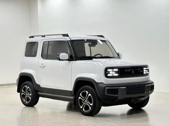 Baojun Yep 2023 Model Ultimate Edition – фото 3