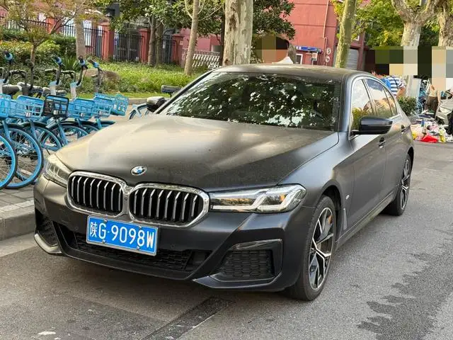 BMW 5 Series 2022 Model Facelift II 530Li Leading Model M Sports Set – фото 1