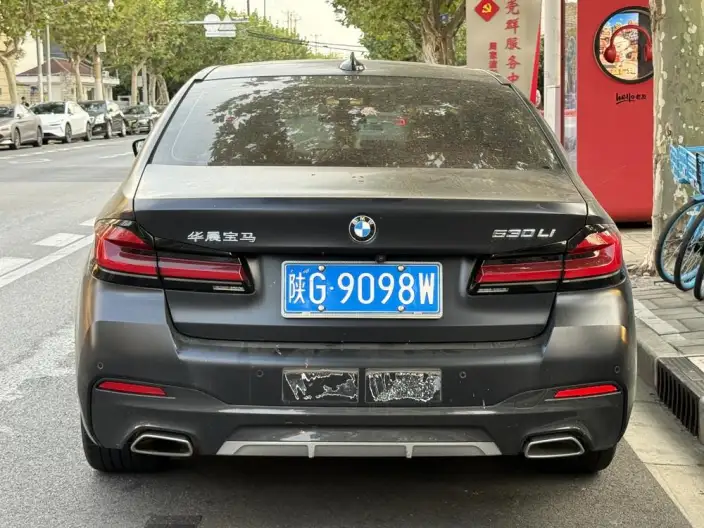 BMW 5 Series 2022 Model Facelift II 530Li Leading Model M Sports Set – фото 4