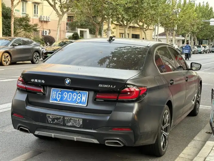 BMW 5 Series 2022 Model Facelift II 530Li Leading Model M Sports Set – фото 5