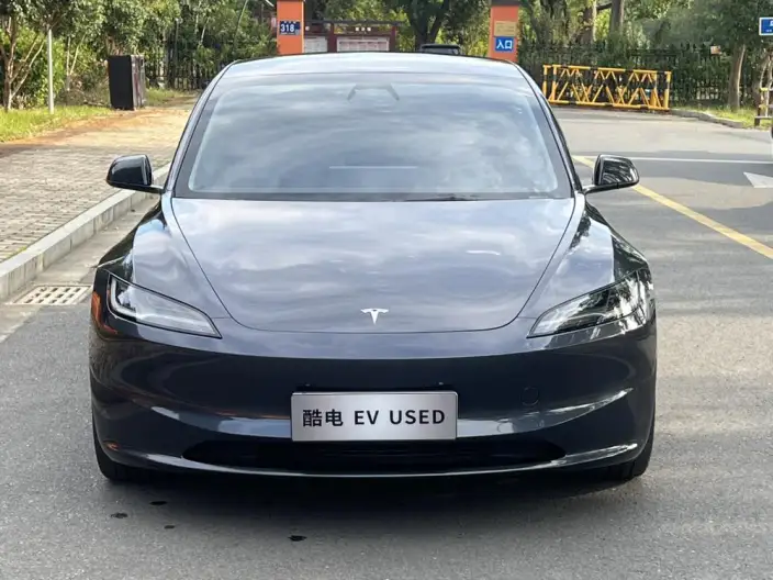 Model 3 2023 Model Long Battery Life Pro All-wheel drive version – фото 2