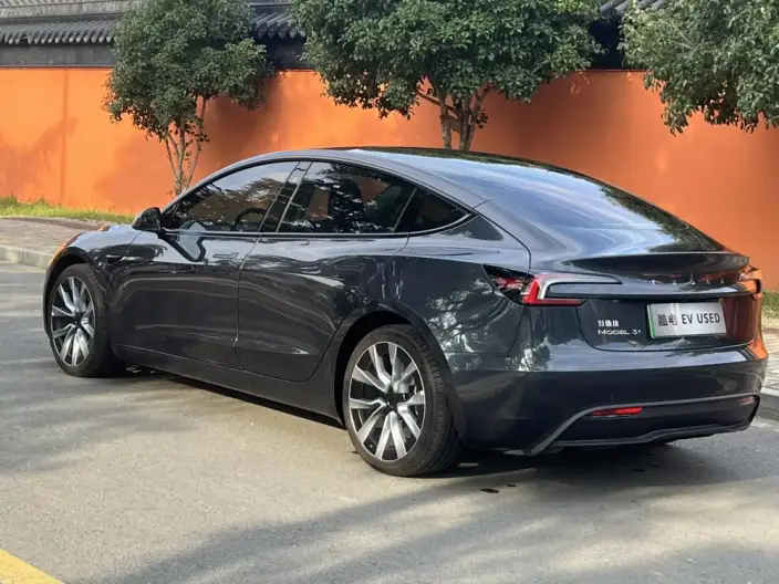 Model 3 2023 Model Long Battery Life Pro All-wheel drive version – фото 5