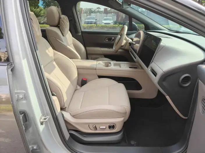 Li Auto i6 2025 Model 2WD Standard Edition – фото 10