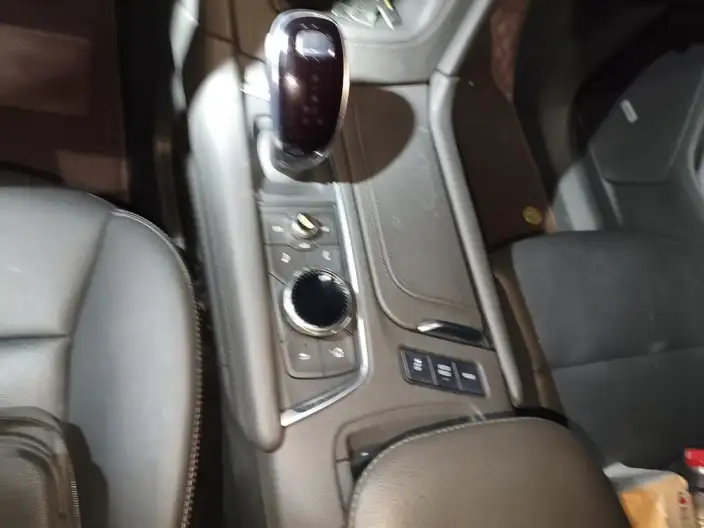 Cadillac XT6 2022 Model 2.0T VI seat 4WD Luxury Model – фото 9