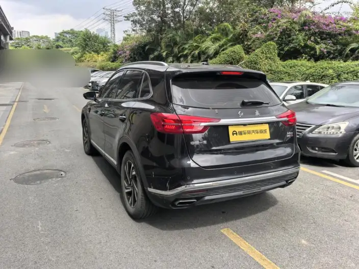Hongqi HS5 2022 Model Facelift 2.0T Smart Flag Enjoy Edition – фото 4