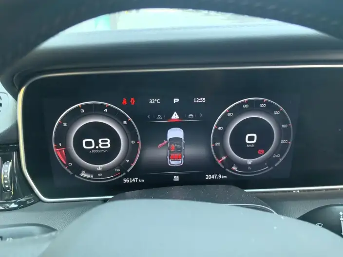Hongqi HS5 2022 Model Facelift 2.0T Smart Flag Enjoy Edition – фото 6