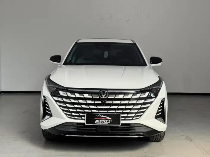 Changan UNI-Z 2025 Model 1.5T DCT Noble Model