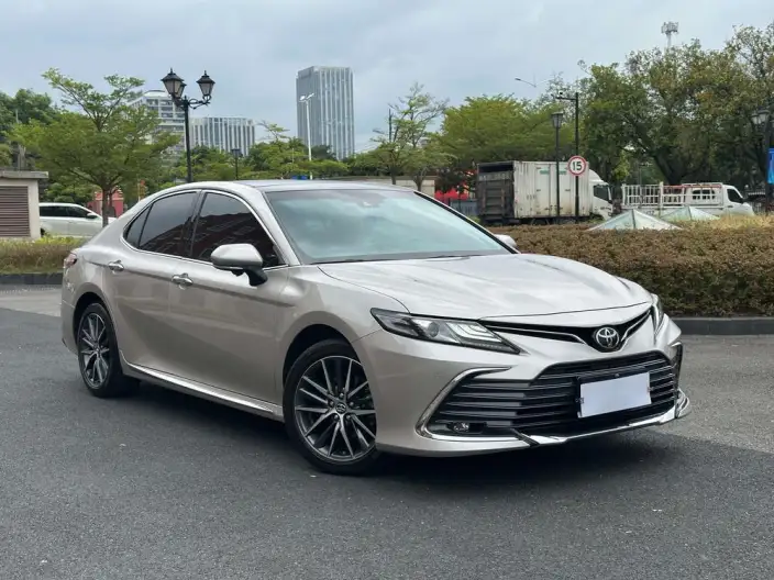 Toyota Camry 2023 Model 2.5G Deluxe Edition – фото 3