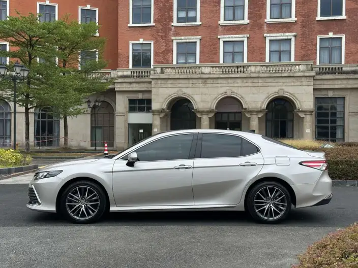 Toyota Camry 2023 Model 2.5G Deluxe Edition – фото 4