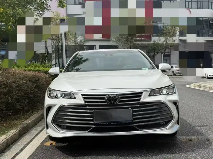 Toyota Avalon 2021 Model 2.5L Deluxe Edition – фото 2