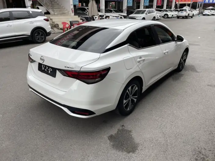 Nissan Sylphy 2023 Model 1.6L CVT Yuexiang Edition – фото 6