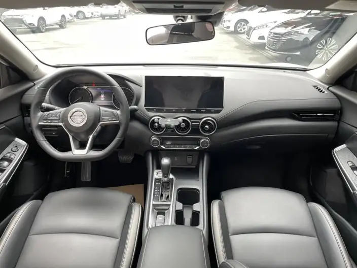 Nissan Sylphy 2023 Model 1.6L CVT Yuexiang Edition – фото 7