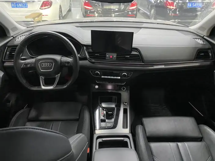 Audi Q5L 2022 Model 40T Luxury Dynamic Model – фото 10